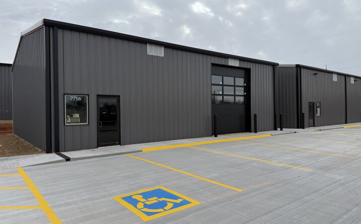 Pictures of Industrial, Office property located at 7716 NW 81st Circle, Oklahoma City, OK 73132 for sales - image #1