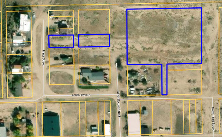 Pictures of Land property located at 126 N 3rd St, Bearcreek, MT 59007 for sales - image #1