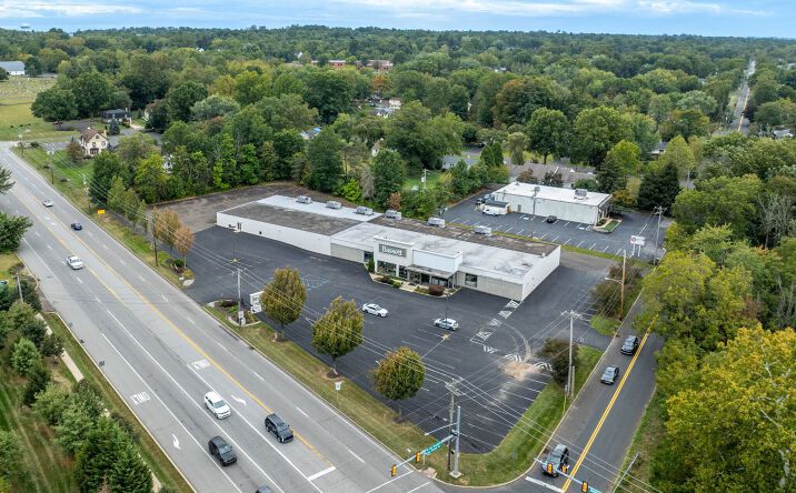Pictures of Retail property located at 578 Bethlehem Pike, Colmar, PA 18915 for sales - image #1
