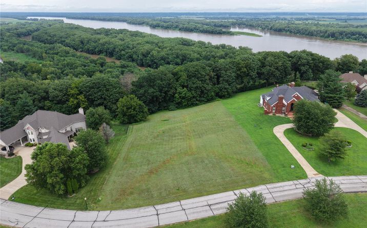 Pictures of Land property located at 12 Orchard Point Road, Hannibal, MO 63401 for sales - image #1
