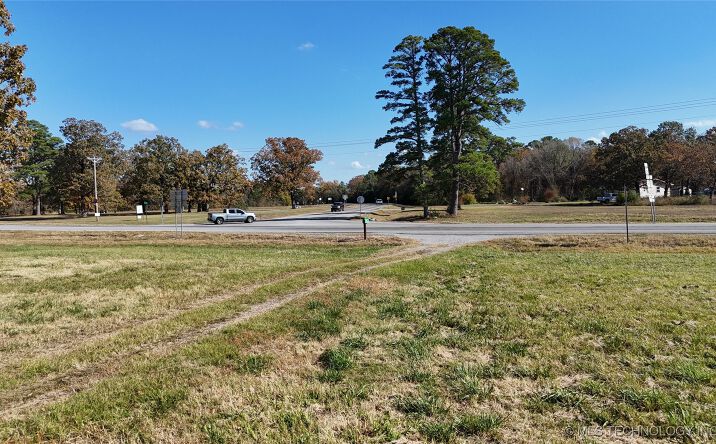 Pictures of Land property located at Highway 2 Highway, Tuskahoma, OK 74574 for sales - image #1