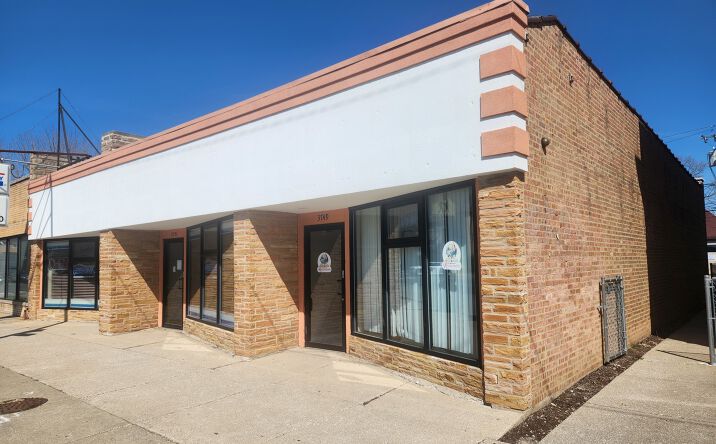 Pictures of Retail property located at 3751 N Harlem Avenue, Chicago, IL 60634 for sales - image #1