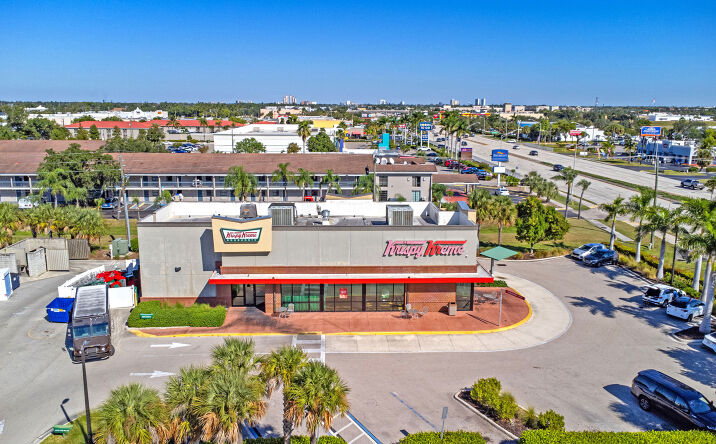 Pictures of Retail property located at 4904 S Cleveland Ave, Fort Myers, FL 33907 for sales - image #1
