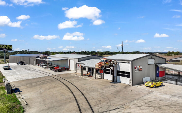 Pictures of Industrial, Retail property located at 5989 FM 51, Weatherford, TX 76087 for sales - image #1