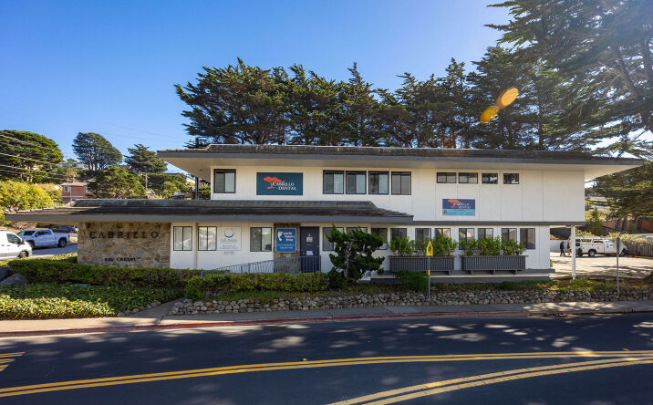 Pictures of Office property located at 667 Crespi Dr, Pacifica, CA 94044 for sales - image #1