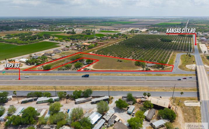 Pictures of Land property located at 1200 E Expressway 83, La Feria, TX 78559 for sales - image #1