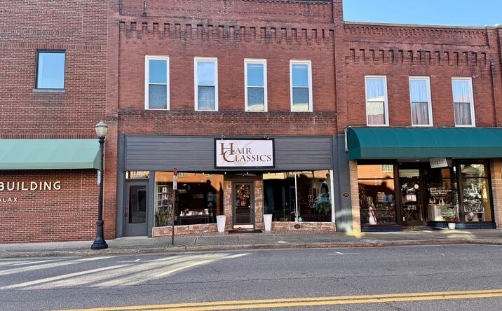 Pictures of Office, Retail property located at 105 E Grayson St, Galax, VA 24333 for sales - image #1