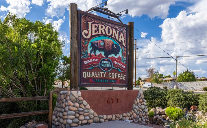 Pictures of Retail property located at 677 E Mingus Ave, Cottonwood, AZ 86326 for sales - image #1