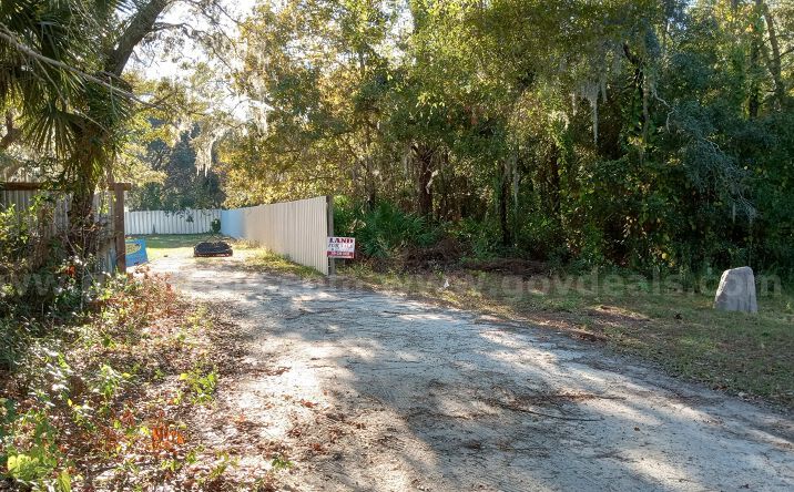 Pictures of Land property located at 6899 W Vanaman Ct, Crystal River, FL 34429 for sales - image #1