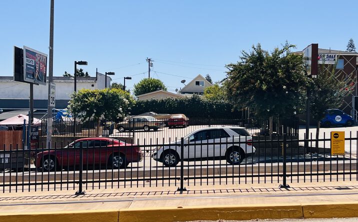 Pictures of Land property located at 4628 E 3rd St, East Los Angeles, CA 90022 for sales - image #1