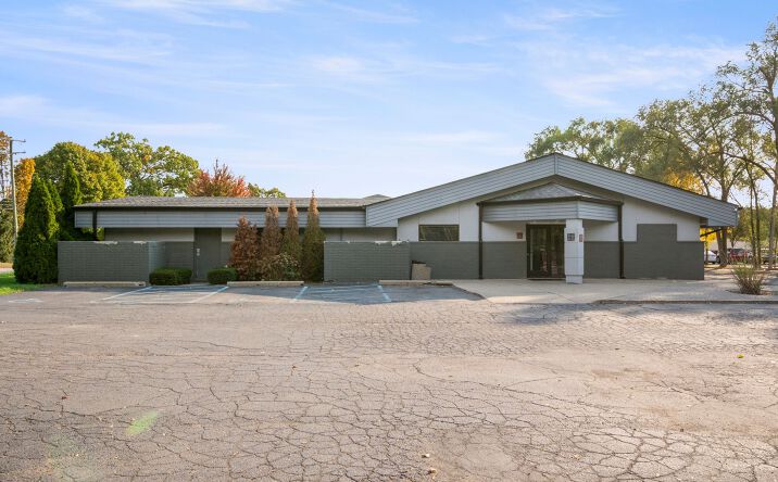 Pictures of Office property located at 6149 N Wayne Rd, Westland, MI 48185 for sales - image #1