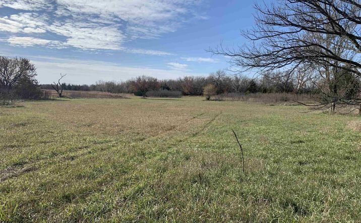 Pictures of Land property located at 2100 Eden Road, Abilene, KS 67410 for sales - image #1