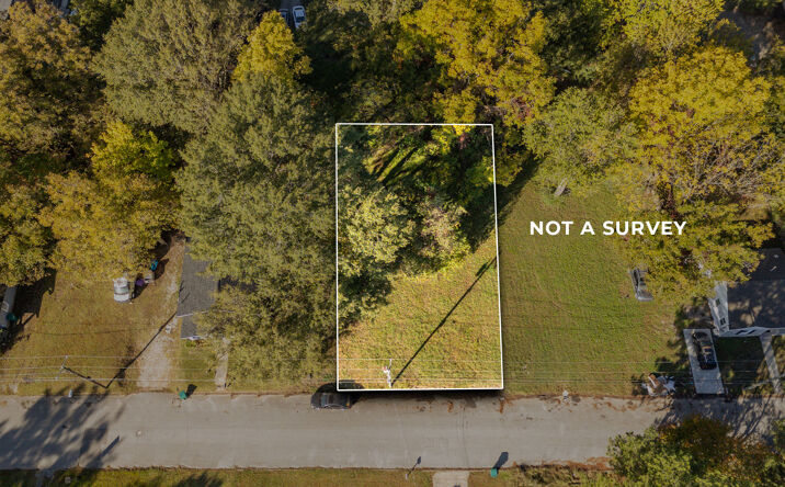 Pictures of Land property located at 327 S Lindsey St, Jackson, TN 38301 for sales - image #1