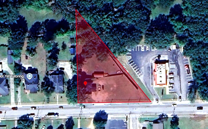 Pictures of Land, Office, Retail property located at 222 S Main St, Bishopville, SC 29010 for sales - image #1
