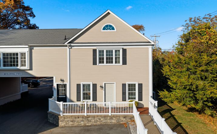 Pictures of Office property located at 123 Elm Street, Old Saybrook, CT 06475 for sales - image #1