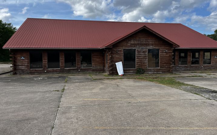 Pictures of Mixed Use property located at 1004 N Highway 65, Marshall, AR 72650 for sales - image #1