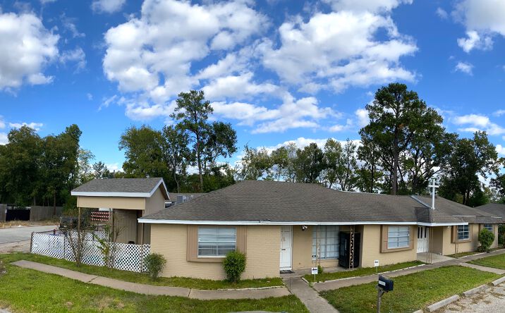 Pictures of Office, Special Purpose property located at 15518 Silver Ridge Dr, Houston, TX 77090 for sales - image #1