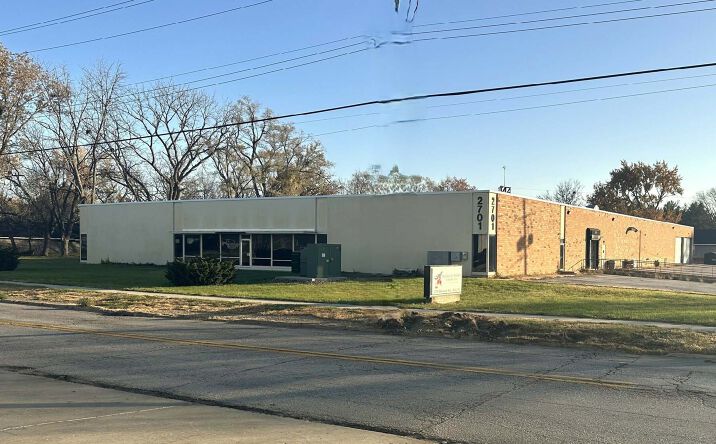 Pictures of Industrial property located at 2701 Delaware Ave, Des Moines, IA 50317 for sales - image #1