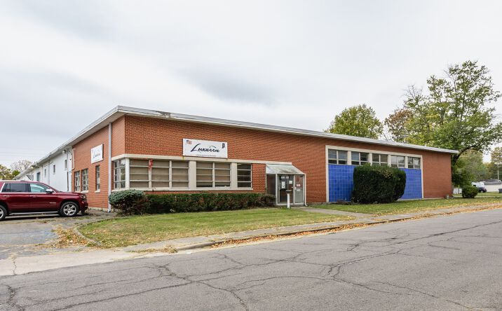Pictures of Industrial property located at 1825 W 18th Street, Anderson, IN 46016 for sales - image #1