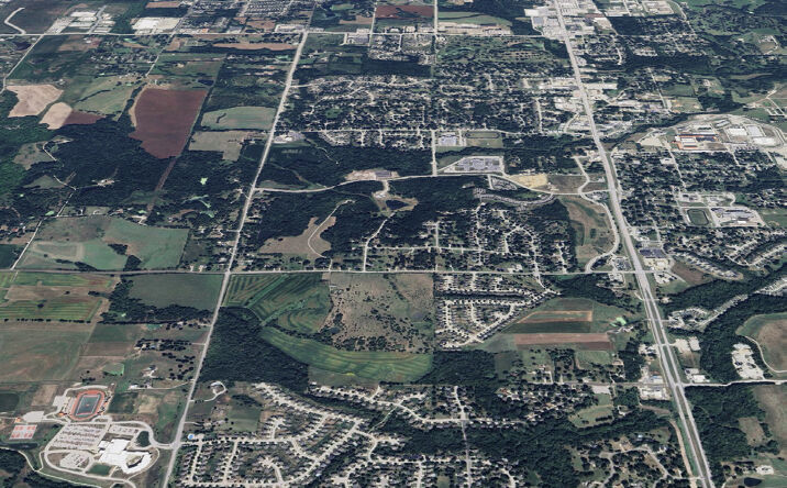 Pictures of Land property located at 811 4-H Road, Lansing, KS 66043 for sales - image #1