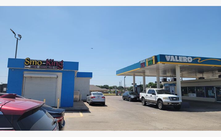 Pictures of Business for Sale, Retail property located at Fort Worth, Fort Worth, US null for sales - image #1