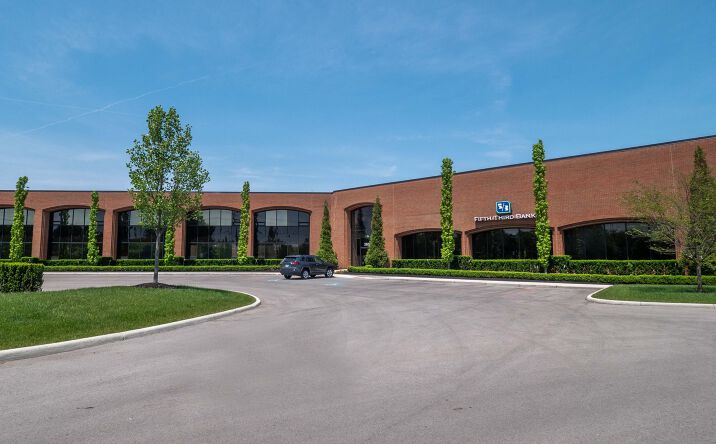Pictures of Office, Land property located at 3800 W Dublin-Granville Rd, Dublin, OH 43017 for sales - image #1