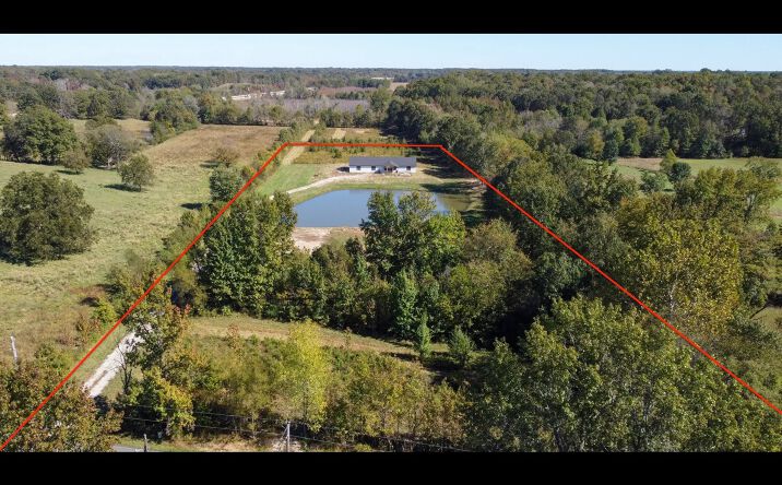 Pictures of Land property located at 3108 Marble Hill Rd, Poplar Bluff, MO 63901 for sales - image #1