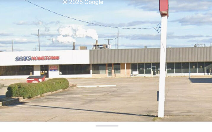 Pictures of Retail property located at 412 Avenue B, Bogalusa, LA 70427 for sales - image #1