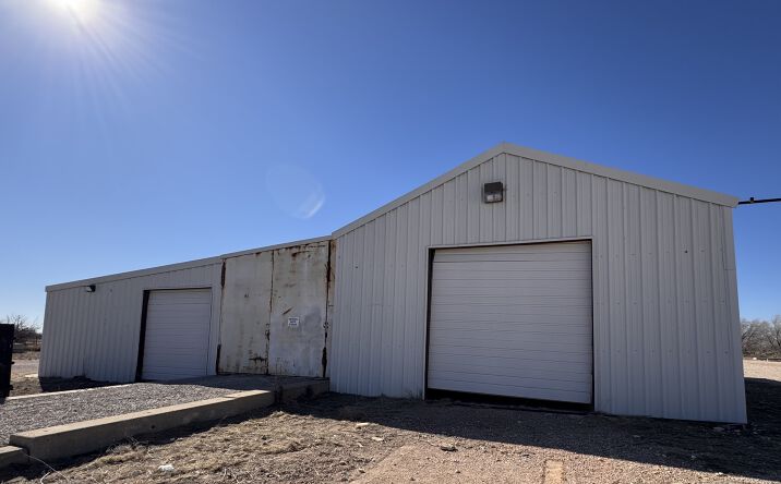 Pictures of Industrial property located at 905 S Cecil St, Hobbs, NM null for sales - image #1