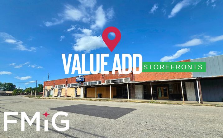 Pictures of Industrial, Mixed Use, Retail, Special Purpose property located at 156-172 N Craft Hwy, Chickasaw, AL 36611 for sales - image #1