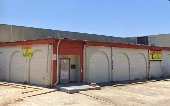 Pictures of Retail property located at 2820 Lime Street, Metairie, LA 70006 for sales - image #1