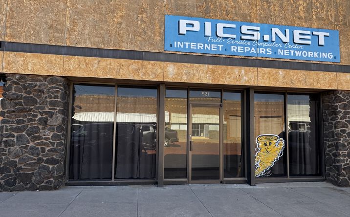 Pictures of Office property located at 521 N 1st St, Lamesa, TX 79331 for sales - image #1