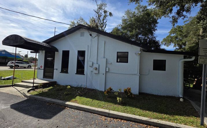Pictures of Retail property located at 217 E State Rd 434, Longwood, FL 32750 for sales - image #1