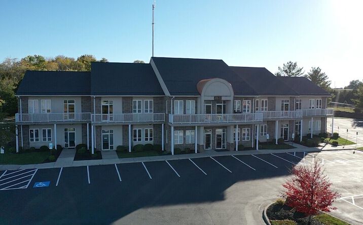 Pictures of Office property located at 4041 NE Lakewood Way, Lee's Summit, MO 64064 for sales - image #1