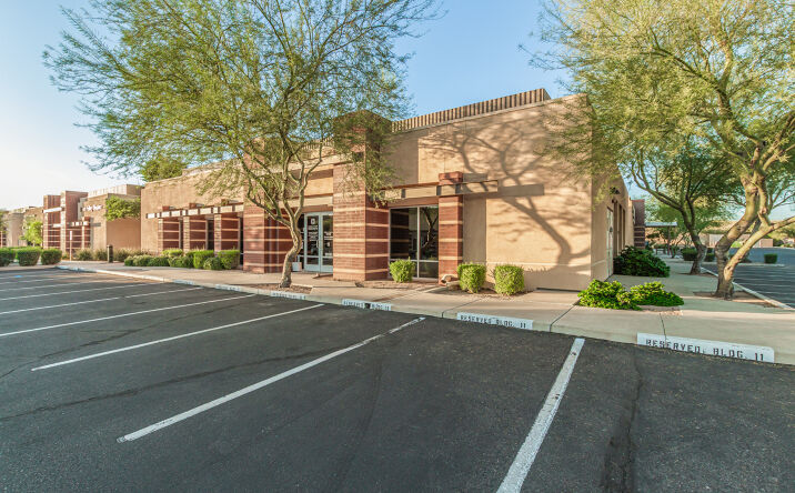 Pictures of Office property located at 20045 N 19th Ave, Phoenix, AZ 85027 for sales - image #1