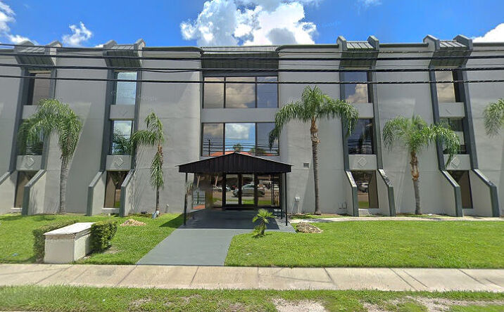 Pictures of Office property located at 3105 West Waters Ave, Tampa, FL 33614 for sales - image #1