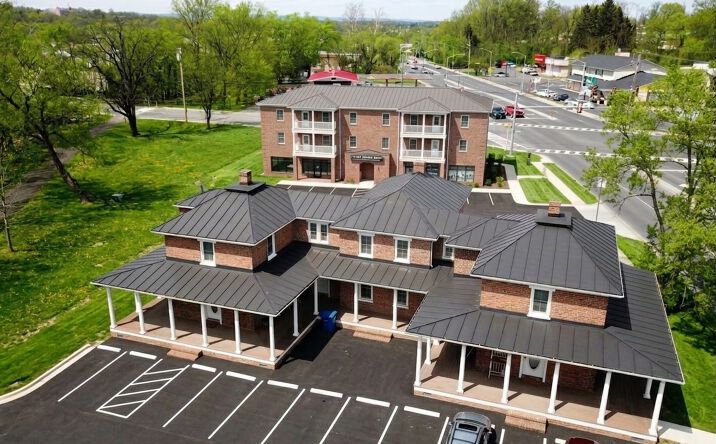 Pictures of Hospitality, Mixed Use, Multifamily, Office, Retail property located at 602 and 604 Radham Street, Front Royal, VA, USA, Front Royal, VA 22630 for sales - image #1