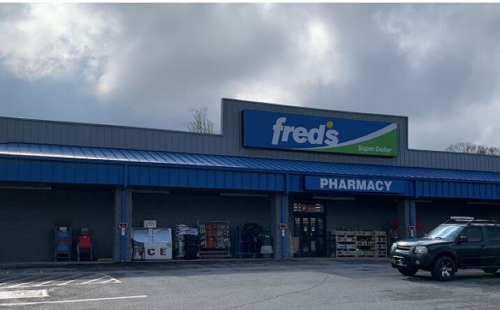 Pictures of Retail property located at 611 US-65, Dumas, AR 71639 for comps - image #1