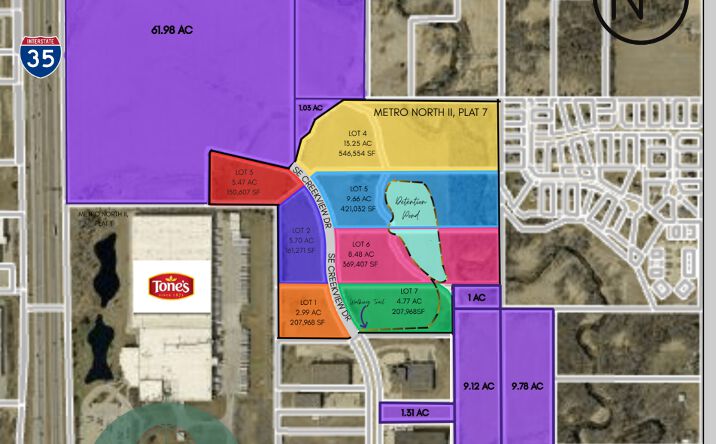 Pictures of Land property located at 2002 SE Creekview Dr, Ankeny, IA 50021 for sales - image #1