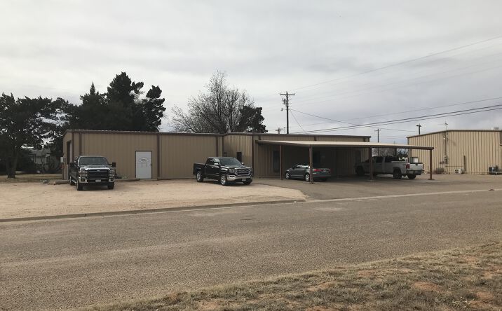 Pictures of Industrial property located at 103 W Gulf St, Sundown, TX 79372 for sales - image #1