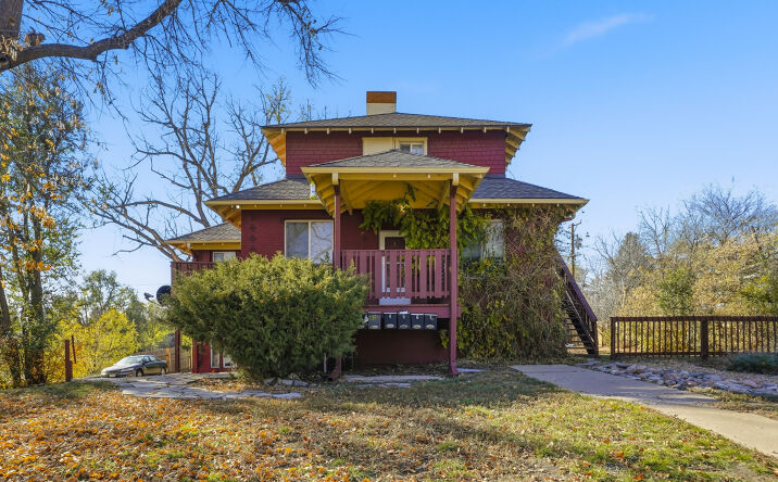 Pictures of Multifamily property located at 303 Hooker St, Denver, CO 80219 for sales - image #1