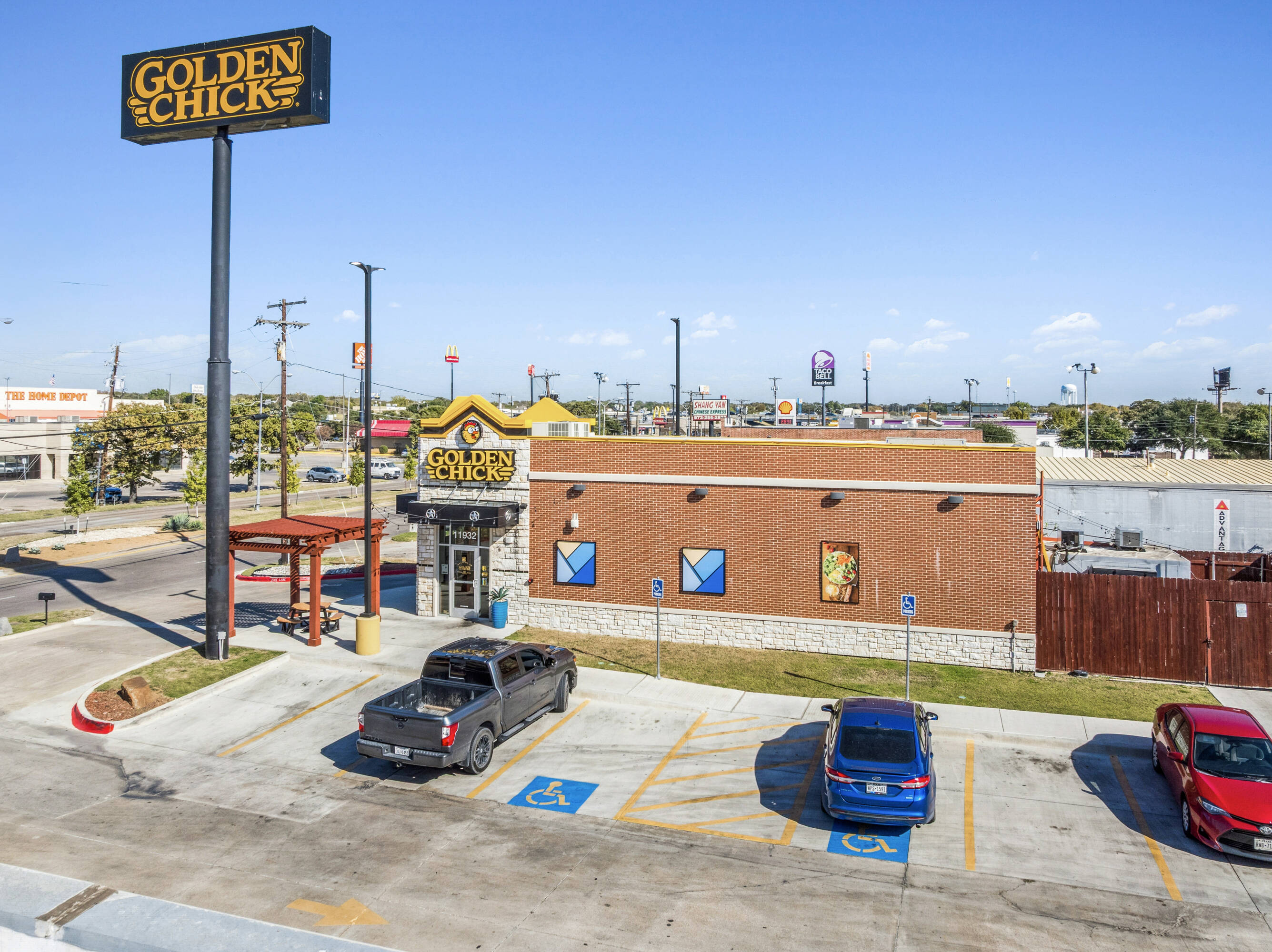 11932 Elam Rd, Balch Springs, TX 75180