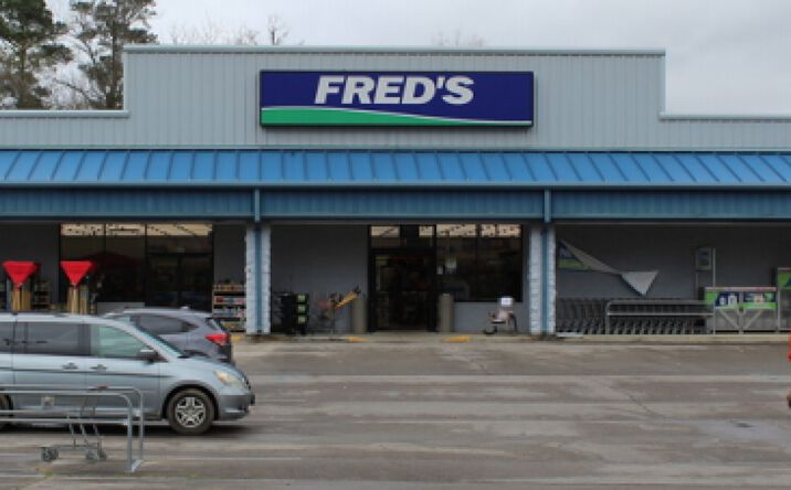 Pictures of Retail property located at 518 E Greer St, Honea Path, SC 29654 for comps - image #1