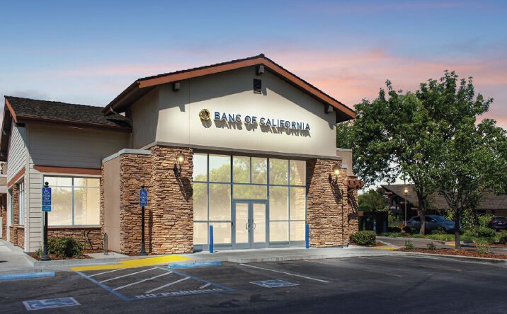 Pictures of Retail property located at 5126 N Palm Ave, Fresno, CA 93704 for sales - image #1