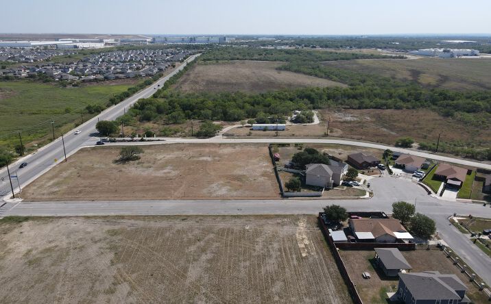 Pictures of Land property located at 518 Saints Haven, San Antonio, TX 78220 for sales - image #1
