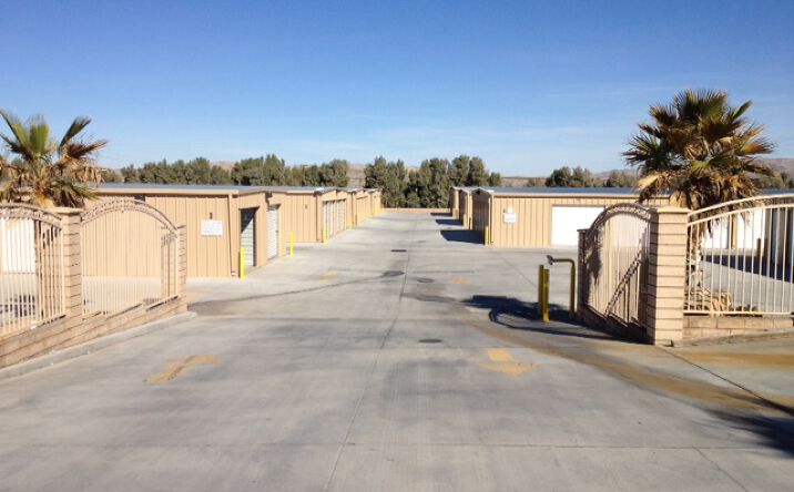 Pictures of Self Storage, Special Purpose property located at 2185 W. Main St, Barstow, CA 92311 for sales - image #1