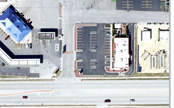 Pictures of Retail property located at 1733 E Main St, Hwy 23, Reedsburg, WI 53959 for sales - image #1