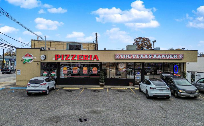 Pictures of Retail property located at 365 Atlantic Ave, Freeport, NY 11520 for sales - image #1