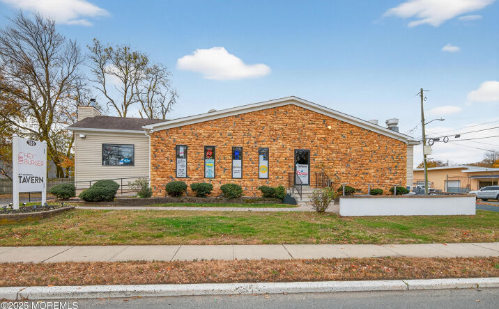 Pictures of Retail property located at 180 Highway 36, Hazlet, NJ 07734 for sales - image #1