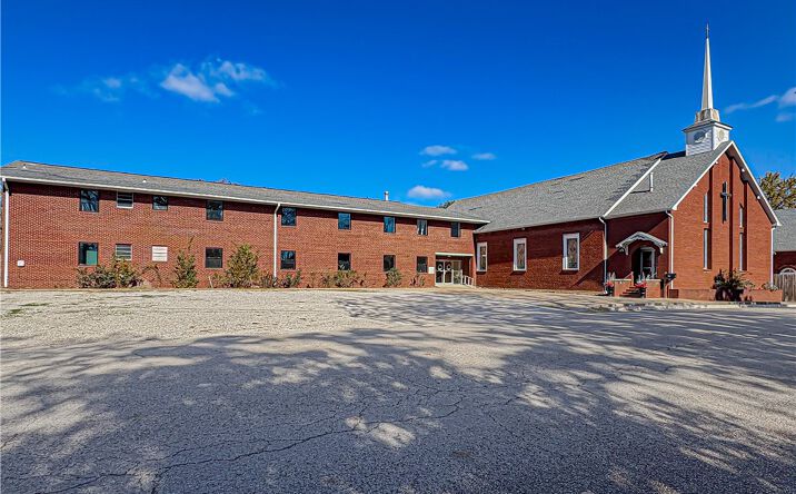 Pictures of Special Purpose property located at 510 E Madison Avenue, Berryville, AR 72616 for sales - image #1